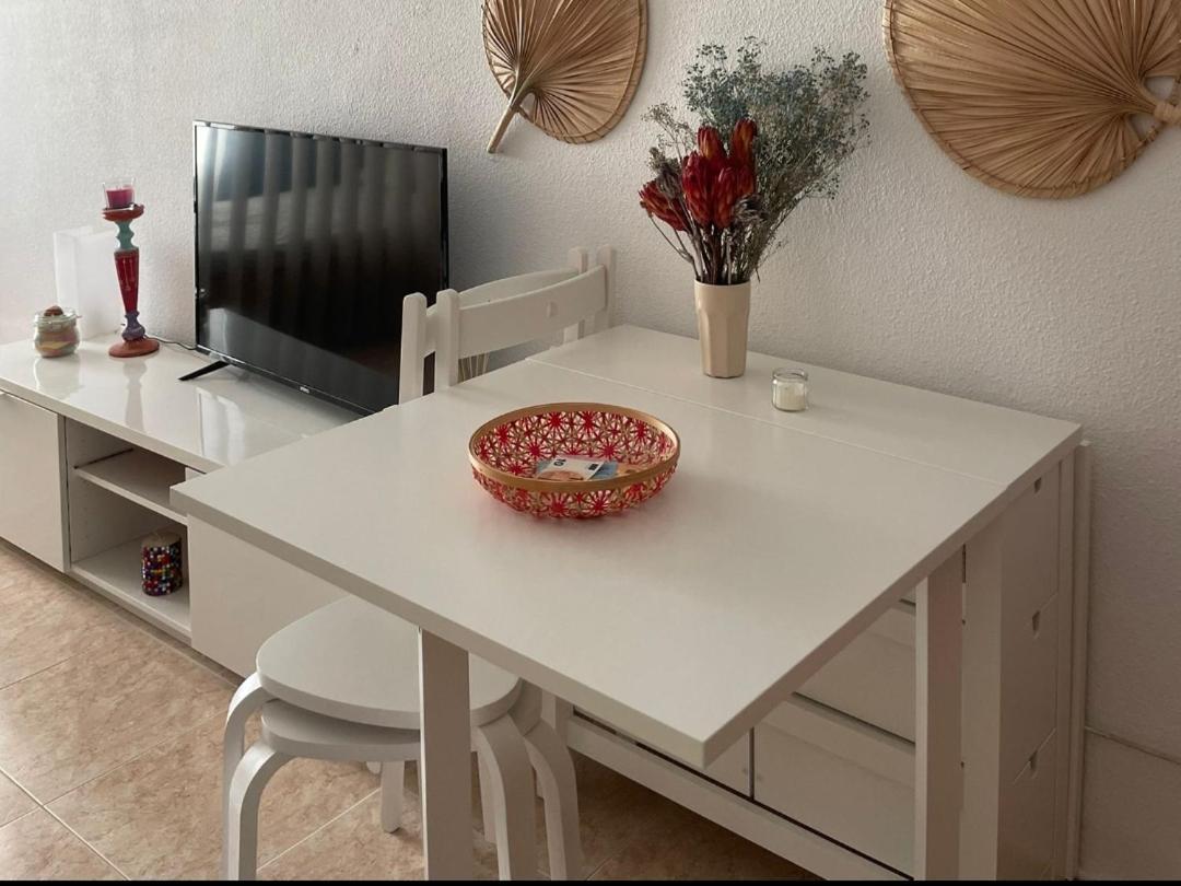 Estudio En La Colina Zona Playamar Torremolinos Exterior photo
